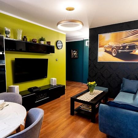 Torre Verona Apartment - 70M2, Terrace, Garage Krakau Exterior foto