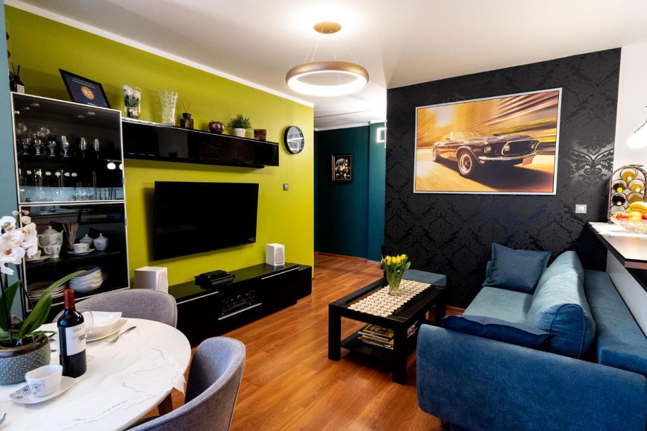 Torre Verona Apartment - 70M2, Terrace, Garage Krakau Exterior foto