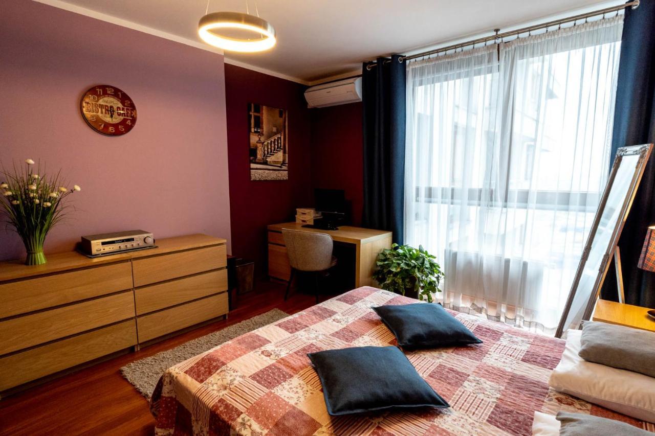 Torre Verona Apartment - 70M2, Terrace, Garage Krakau Exterior foto