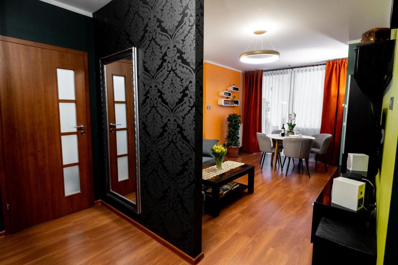 Torre Verona Apartment - 70M2, Terrace, Garage Krakau Exterior foto
