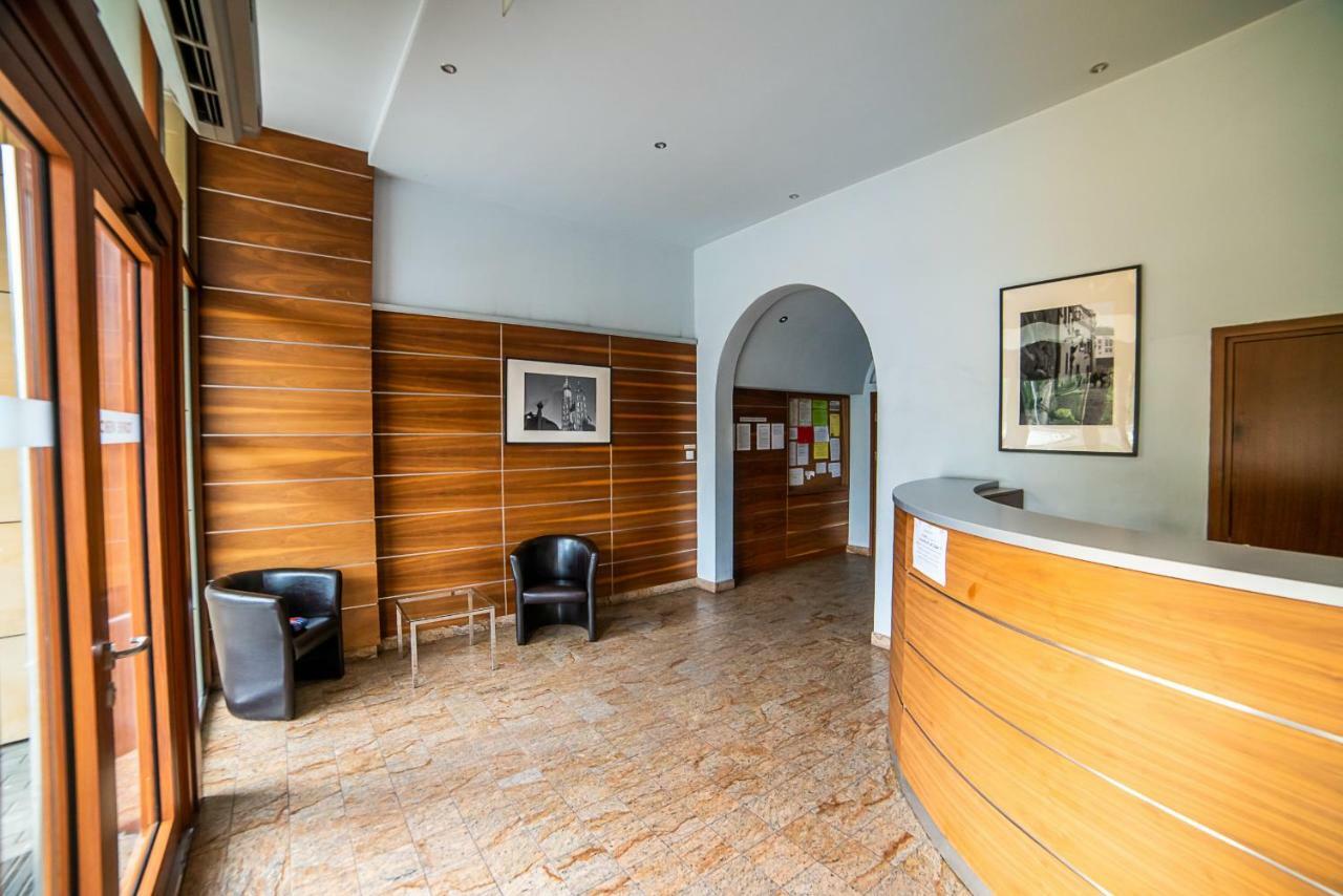 Torre Verona Apartment - 70M2, Terrace, Garage Krakau Exterior foto